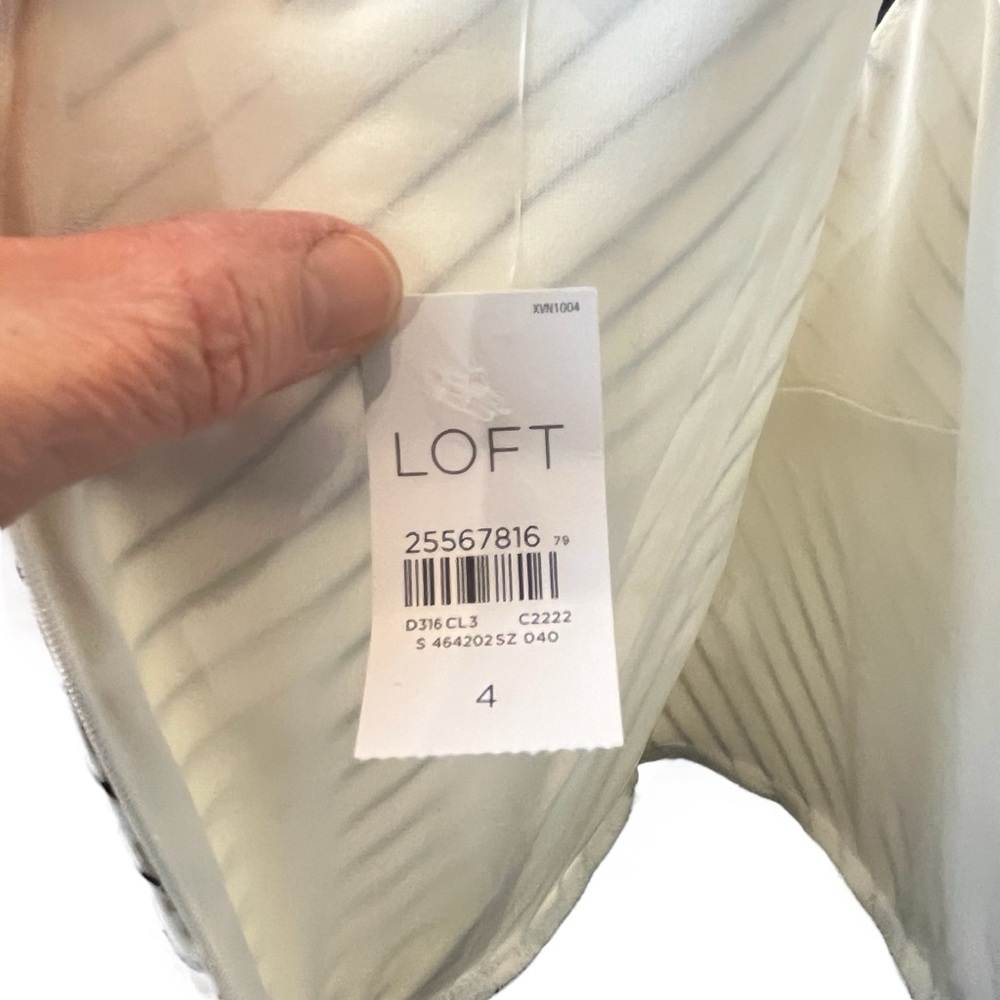 NWT Ann Taylor LOFT Dress Black Off-White Contrast Stripe Double V Neck Sz 4 NEW - Picture 7 of 8